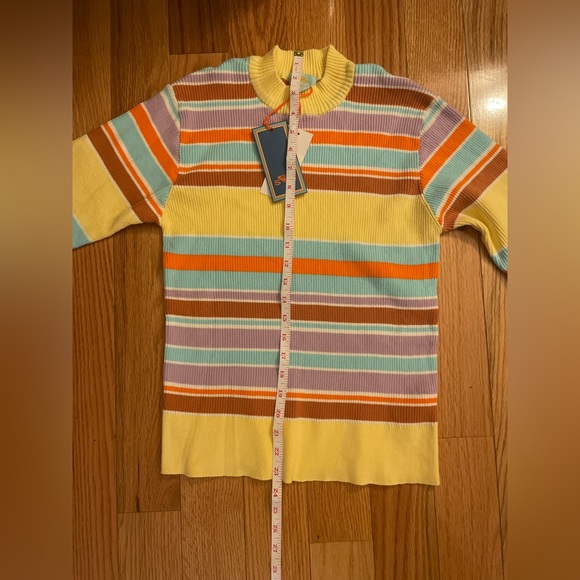 Roxy Playa Hermosa Sweater by Stephanie Gilmore - Picture 12 of 13